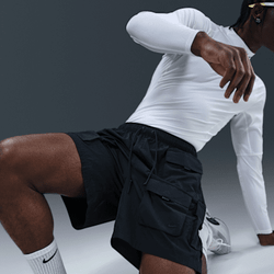 Image of Мъжки Къс панталон NIKE M NK TECH WOVEN CARGO SHORT