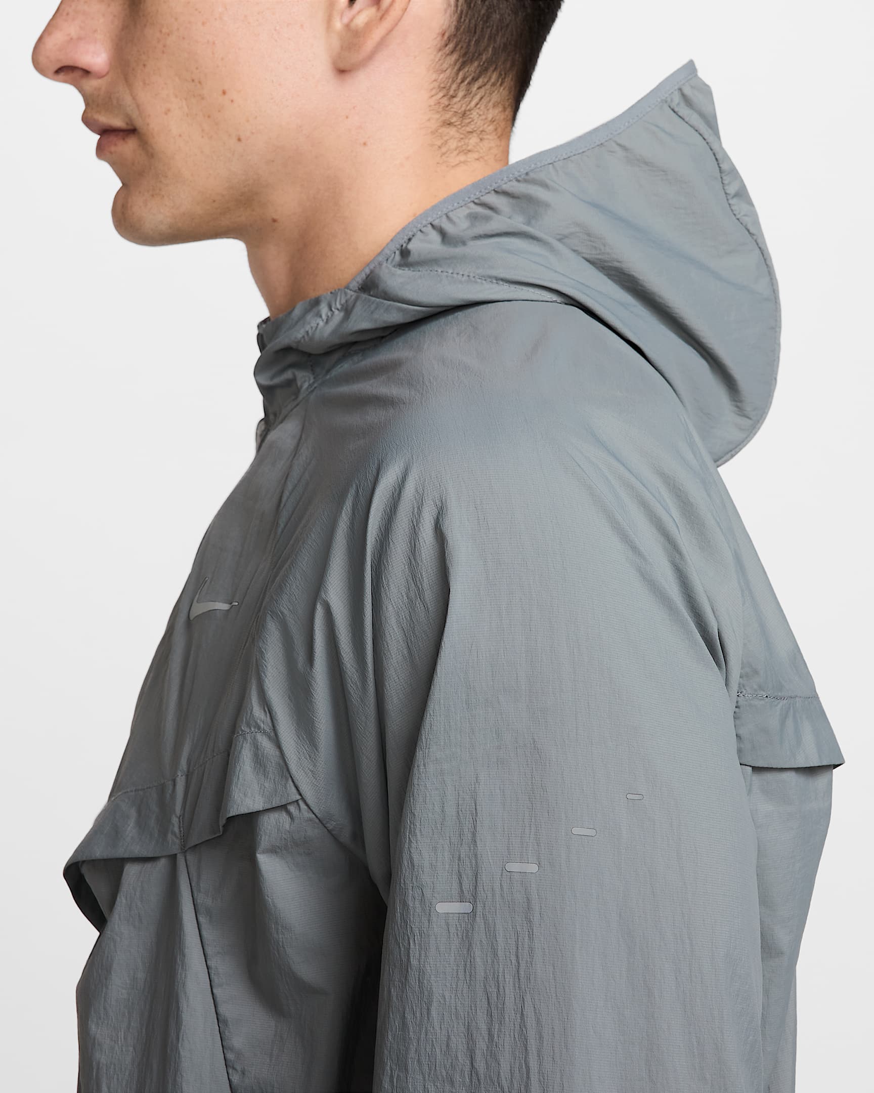 Image of Мъжко Яке NIKE M NK UV RPL STRIDE JACKET