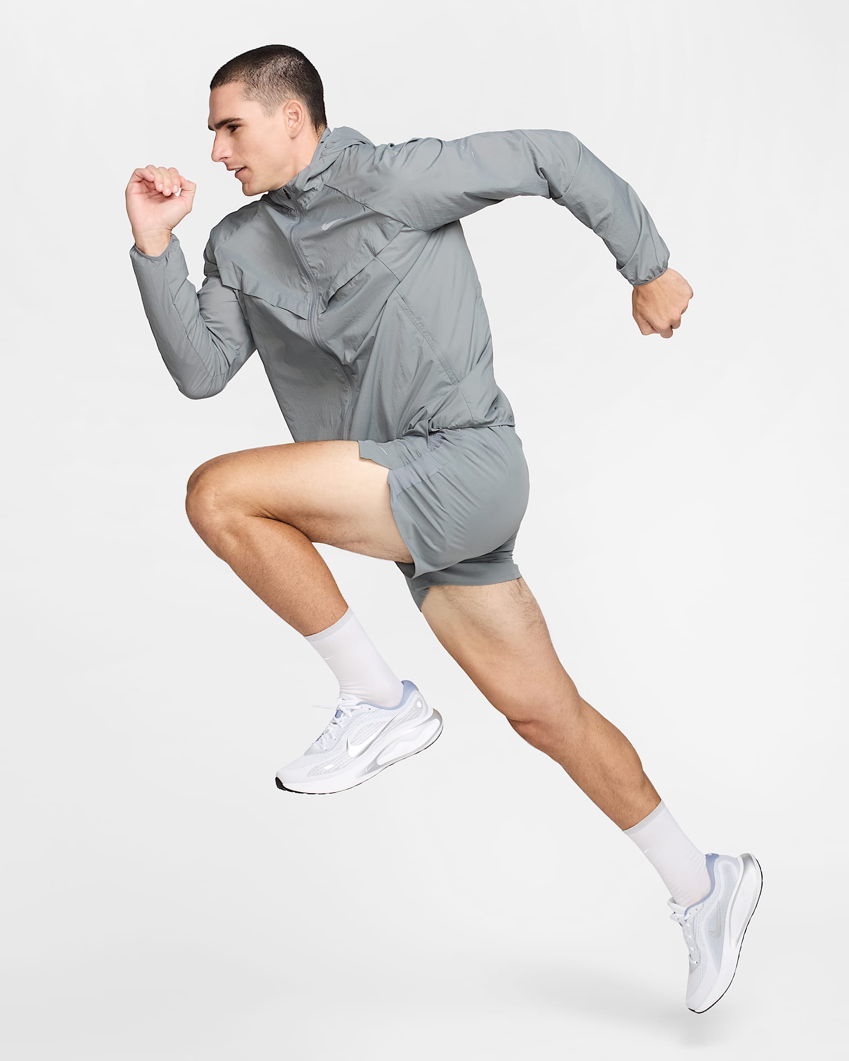 Image of Мъжко Яке NIKE M NK UV RPL STRIDE JACKET