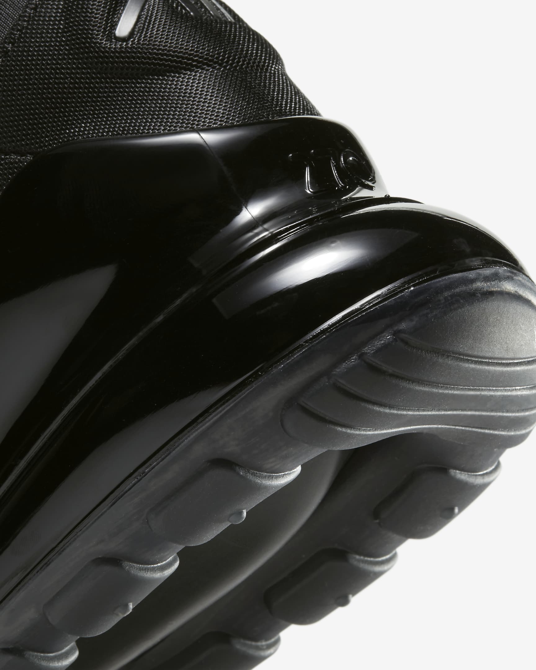 Мъжки Маратонки NIKE AIR MAX 270 - Ballistic-sport