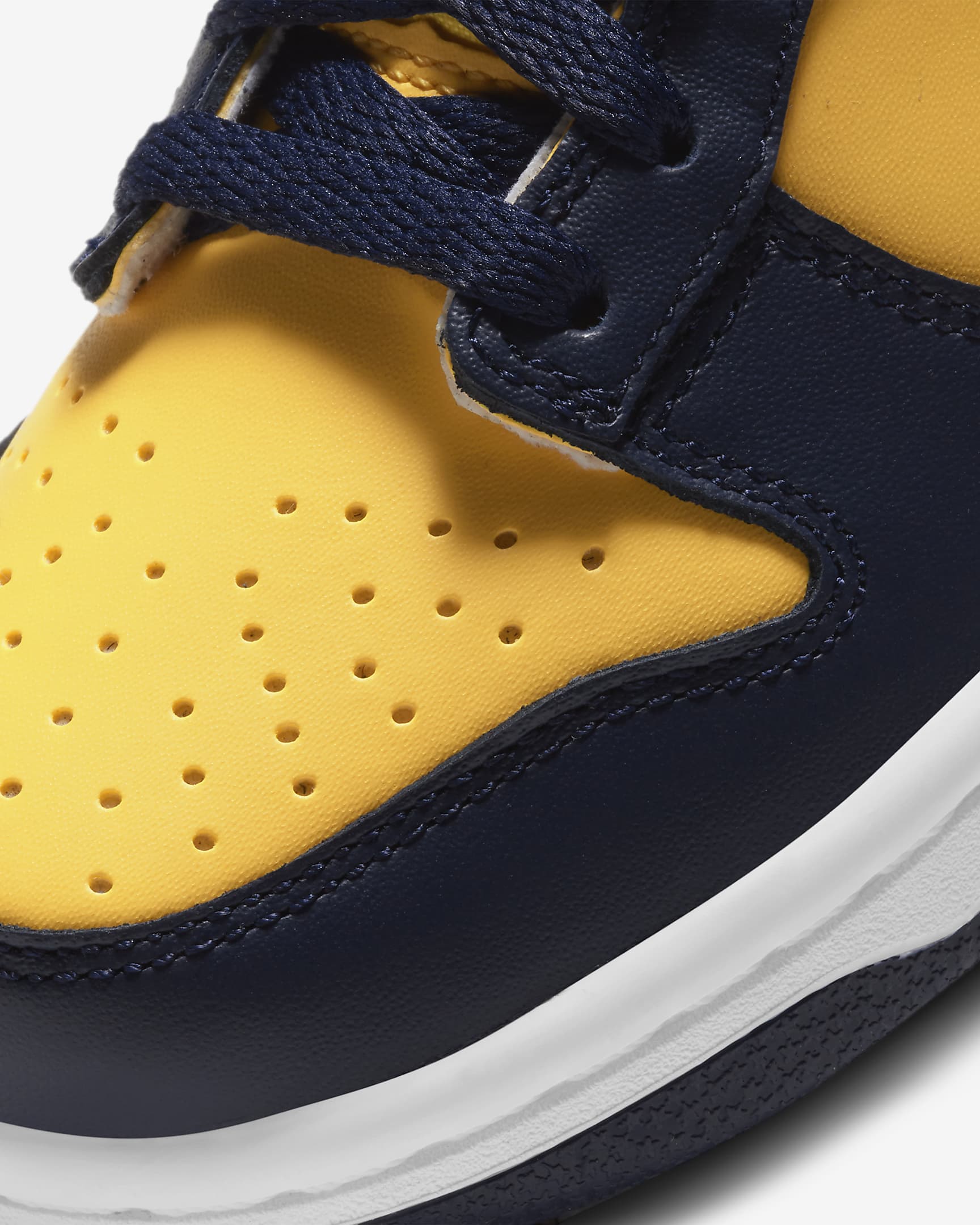 Юношески кецове NIKE DUNK LOW (GS) - Ballistic-sport