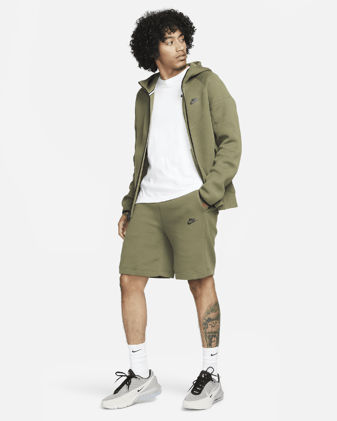 Image of Мъжки Къс панталон NIKE M NK TCH FLC SHORT - Ballistic-sport