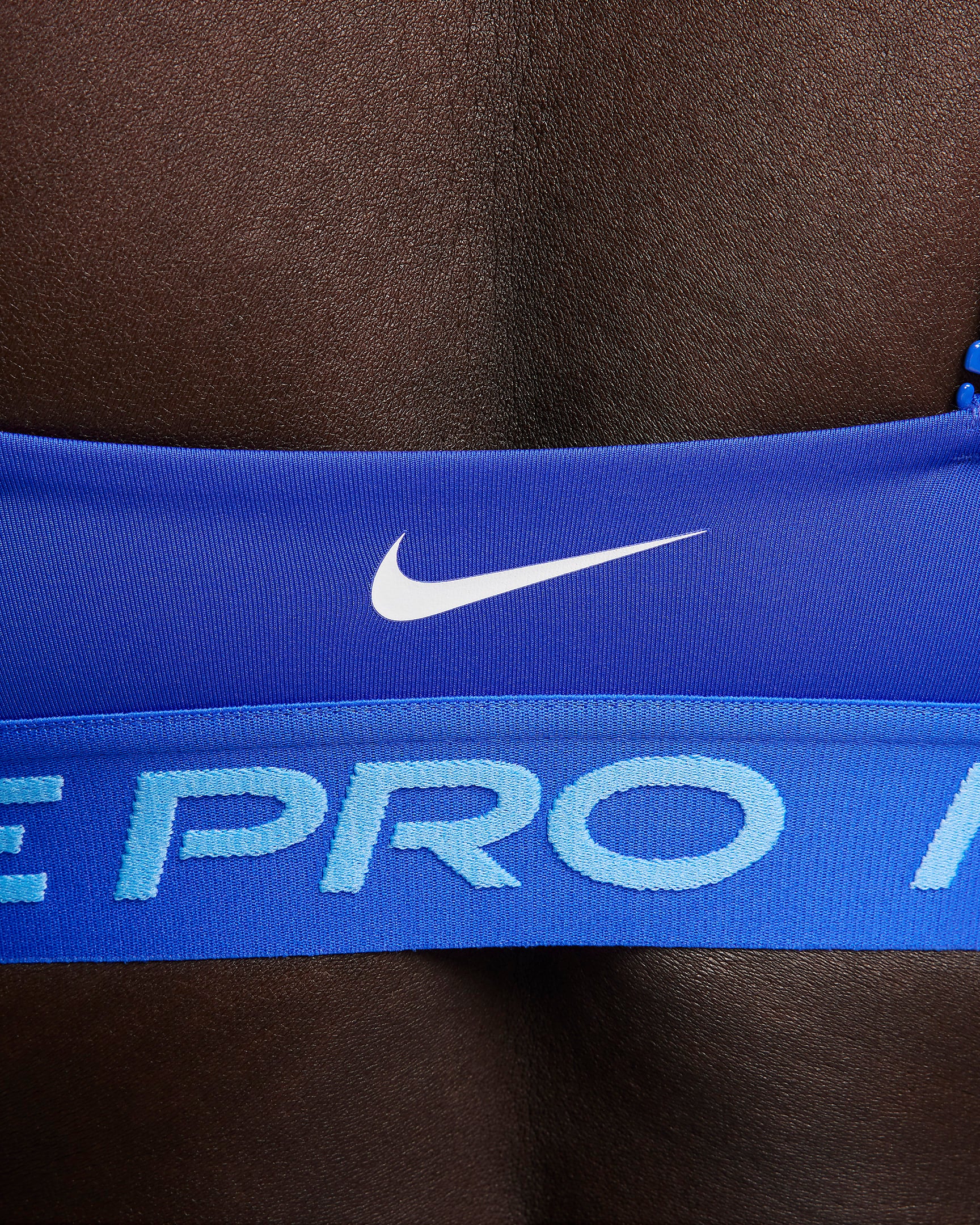 Дамско Бюстие NIKE W NP INDY PLUNGE BRA - Ballistic-sport