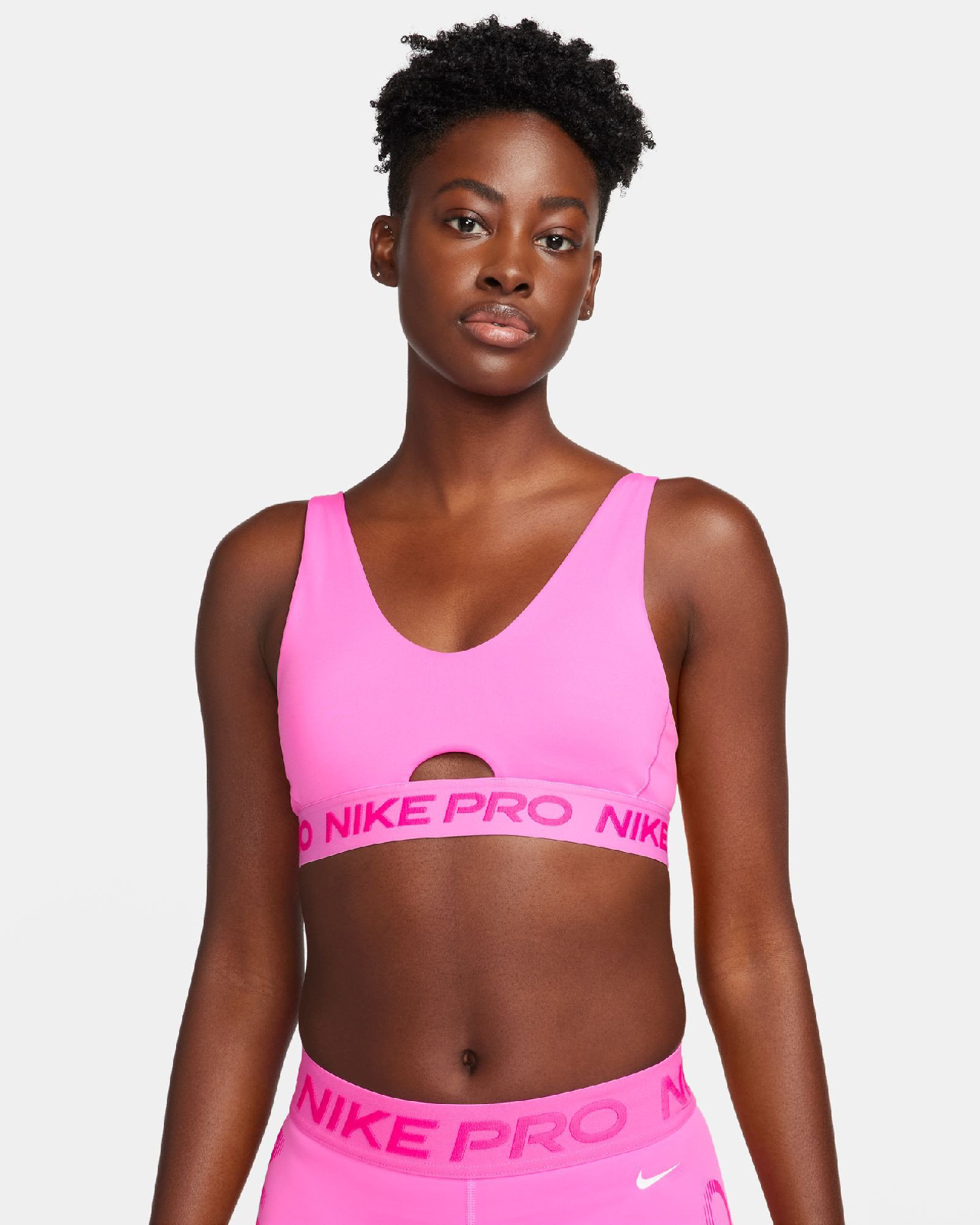Дамско Бюстие NIKE W NP INDY PLUNGE BRA - Ballistic-sport
