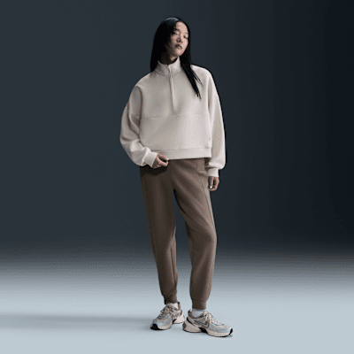 Image of Дамски Суитшърт NIKE W NK 24.7 DF HZ TOP SOFT KNIT -HQ8188-104-Ballistic-sport, Балистик