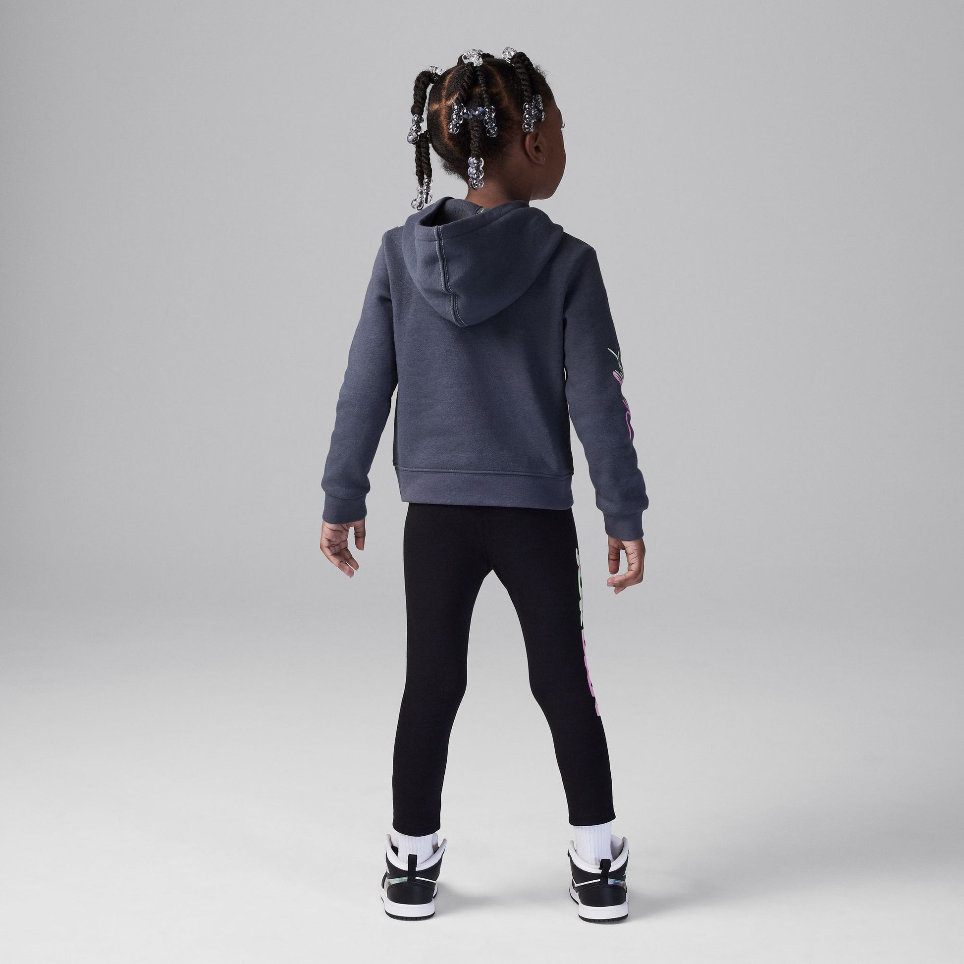 Бебешки екип NIKE JDG DELORIS JORDAN FLOWER PO S - Ballistic-sport