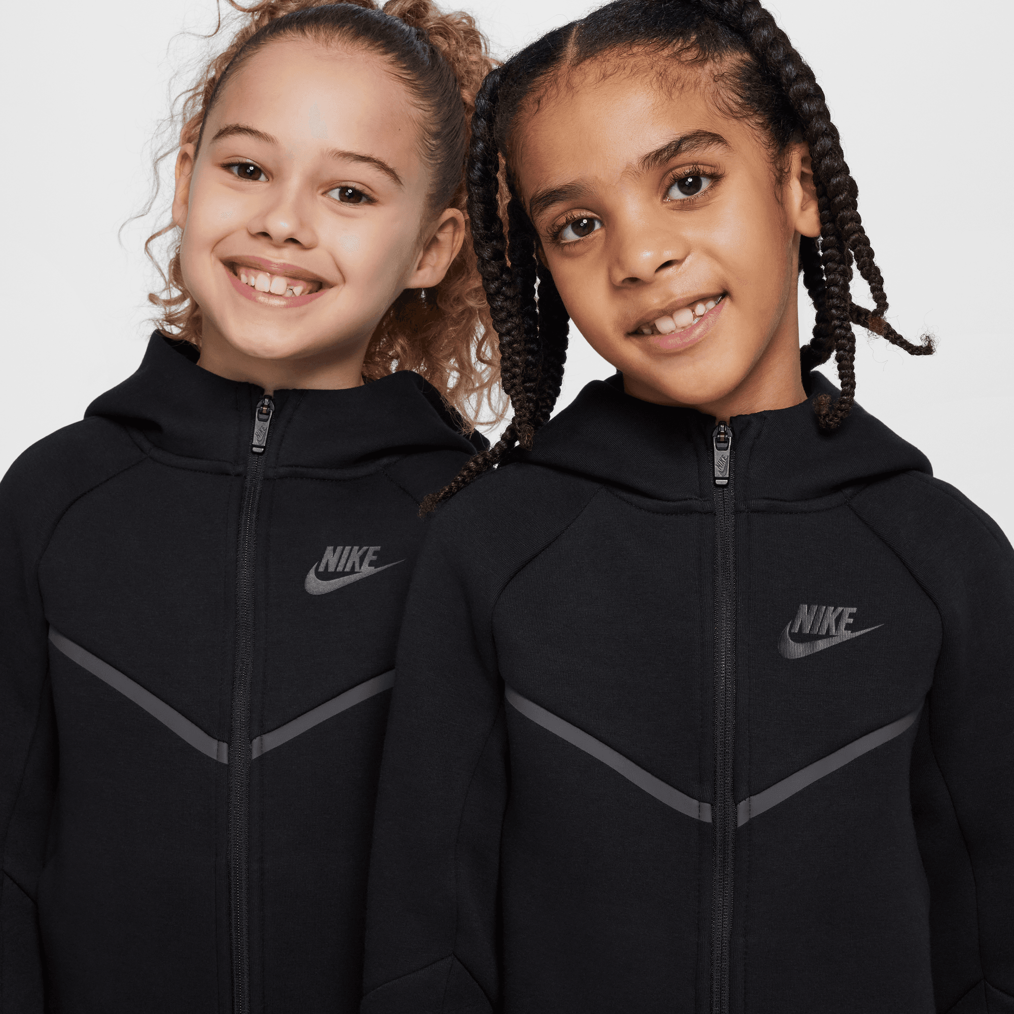Image of Children's Set NIKE NKN N NSW TECH FLEECE FZ SET