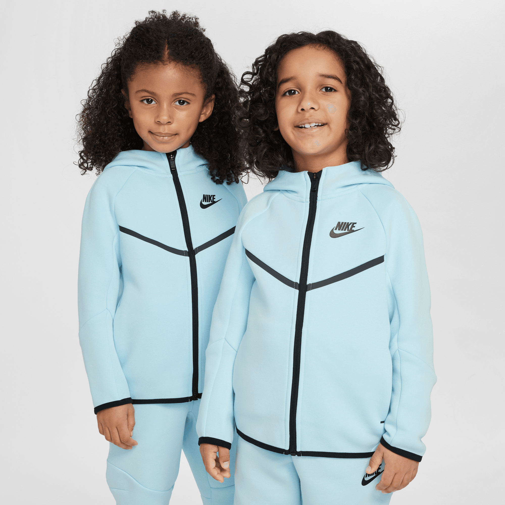Image of Children's Set NIKE NKN N NSW TECH FLEECE FZ SET