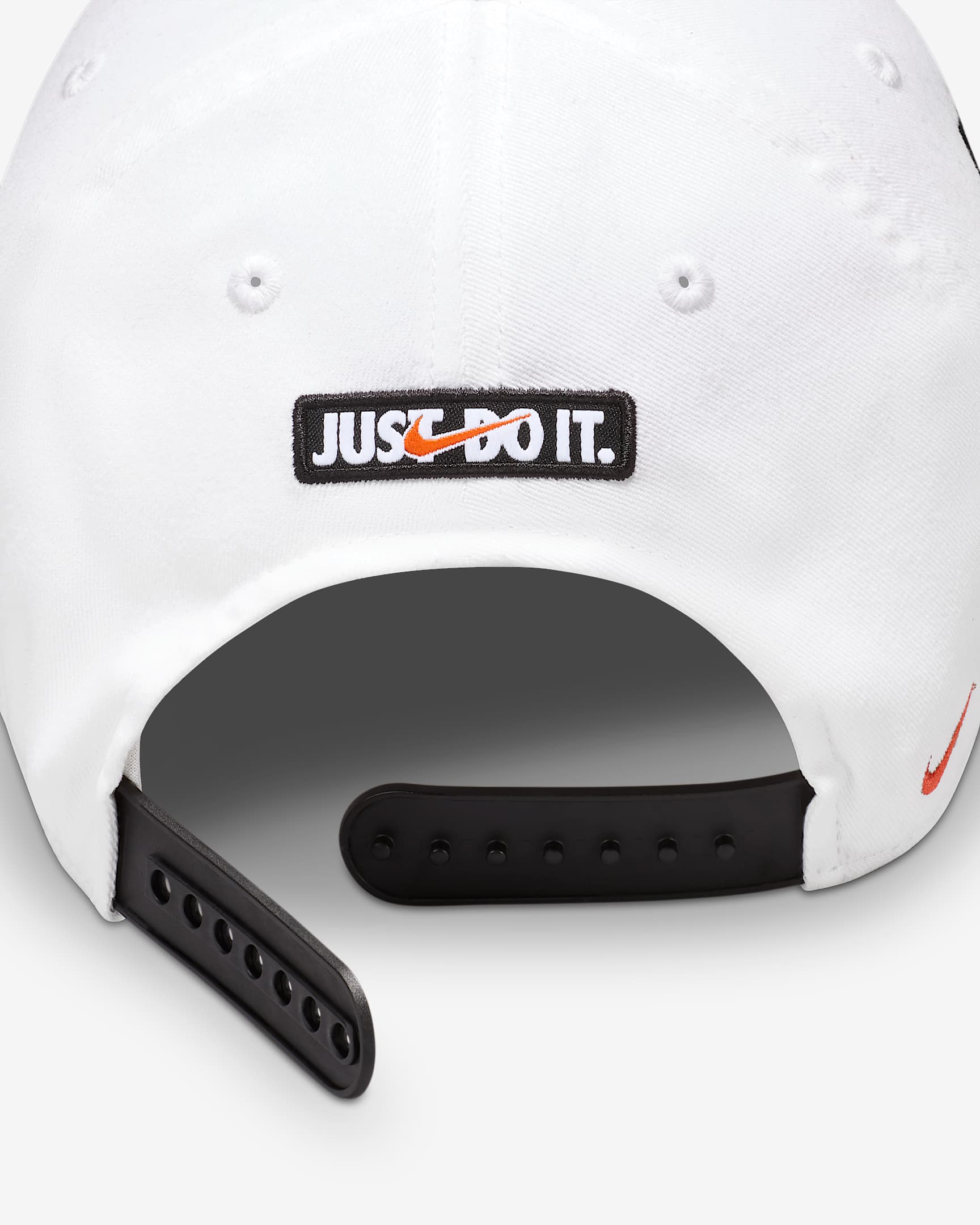 Детска Шапка NIKE NAN PATCH TOSS CLUB CAP
