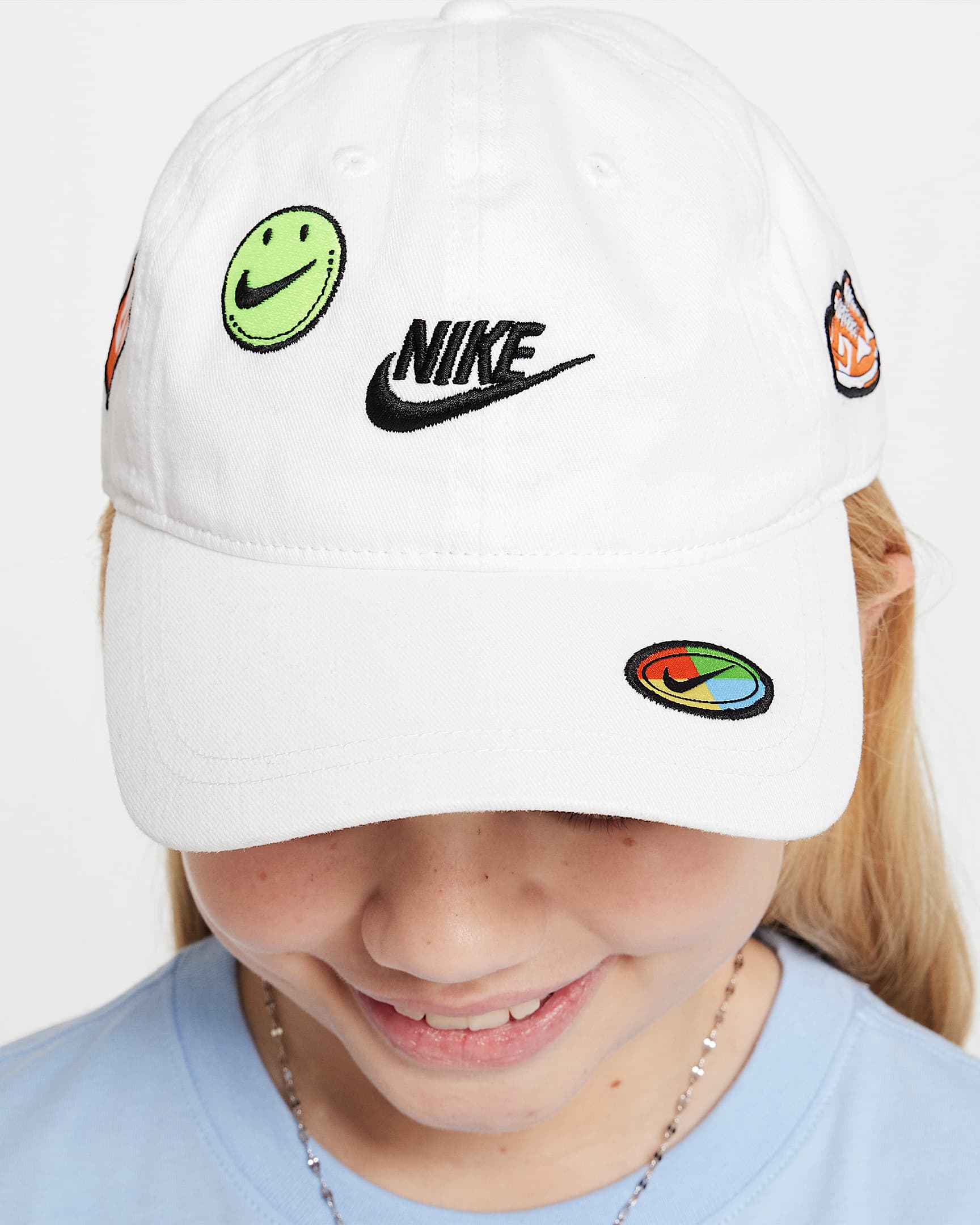 Детска Шапка NIKE NAN PATCH TOSS CLUB CAP