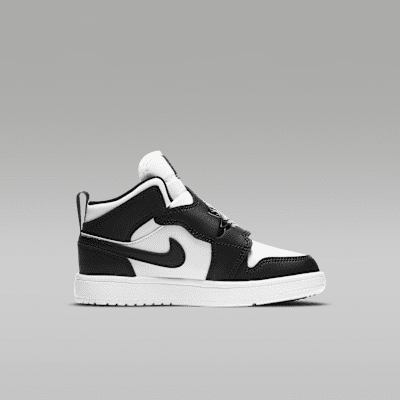 Image of Бебешки Кецове NIKE SKY JORDAN 1 BT