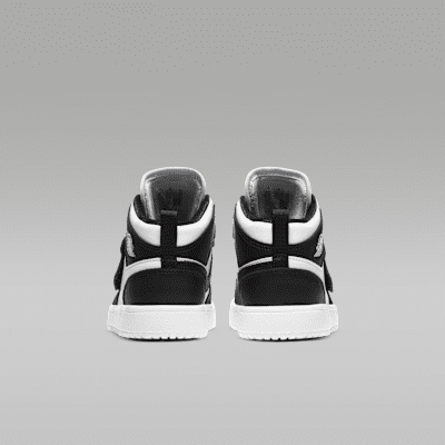 Image of Бебешки Кецове NIKE SKY JORDAN 1 BT