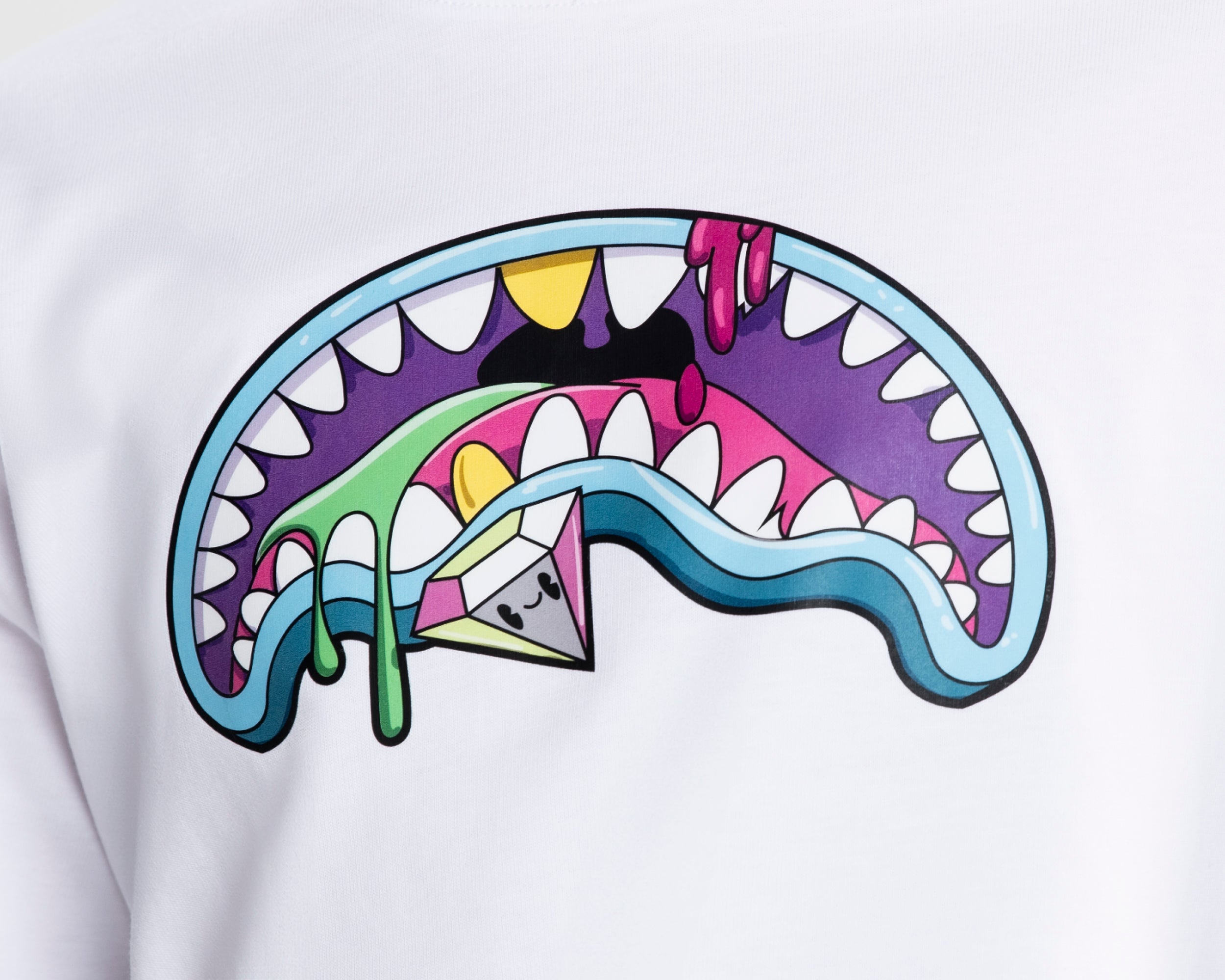 Image of Детска Тениска SPRAYGROUND JELLY WORLD FIXES OVER T-SHIRT WHT