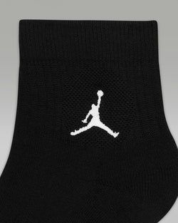 Image of Унисекс Чорапи NIKE U J EVERYDAY CUSH POLY ANKLE 3PR - 144 - Ballistic-sport