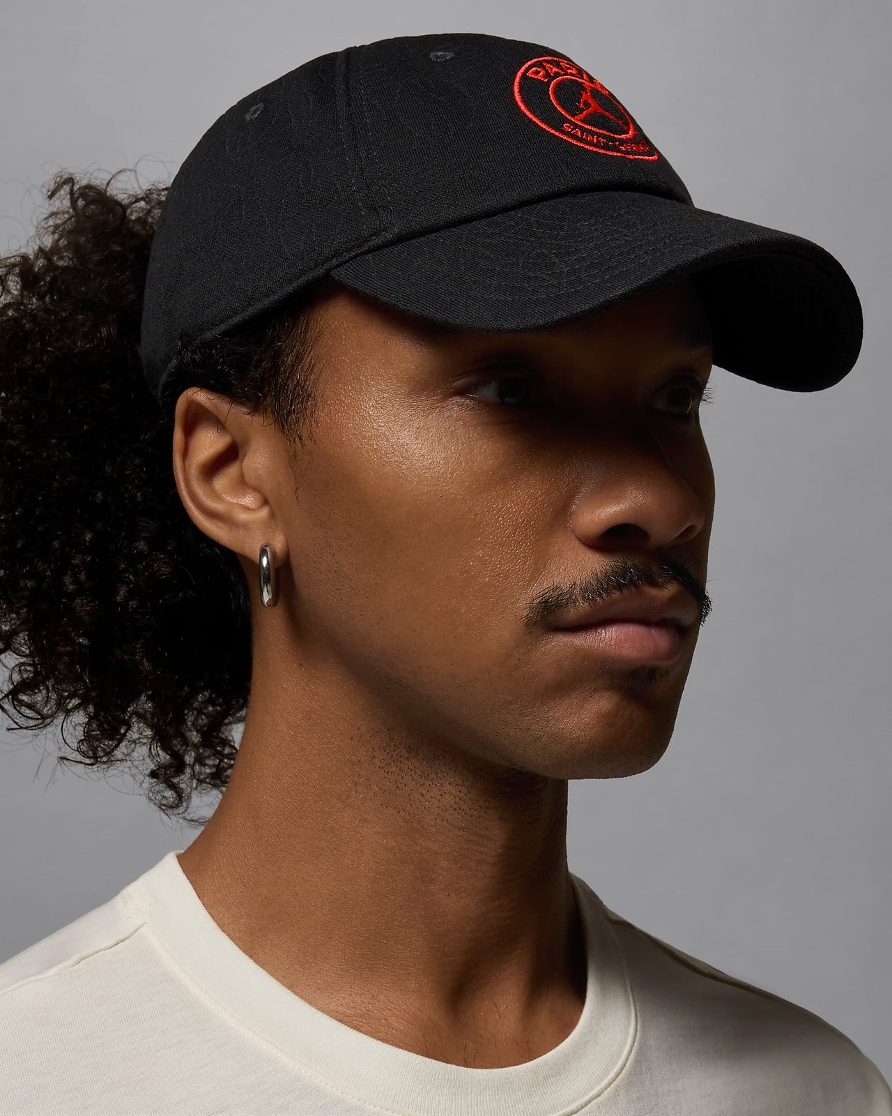 Image of Унисекс Шапка NIKE U J CLUB CAP S CB PSG - Ballistic-sport