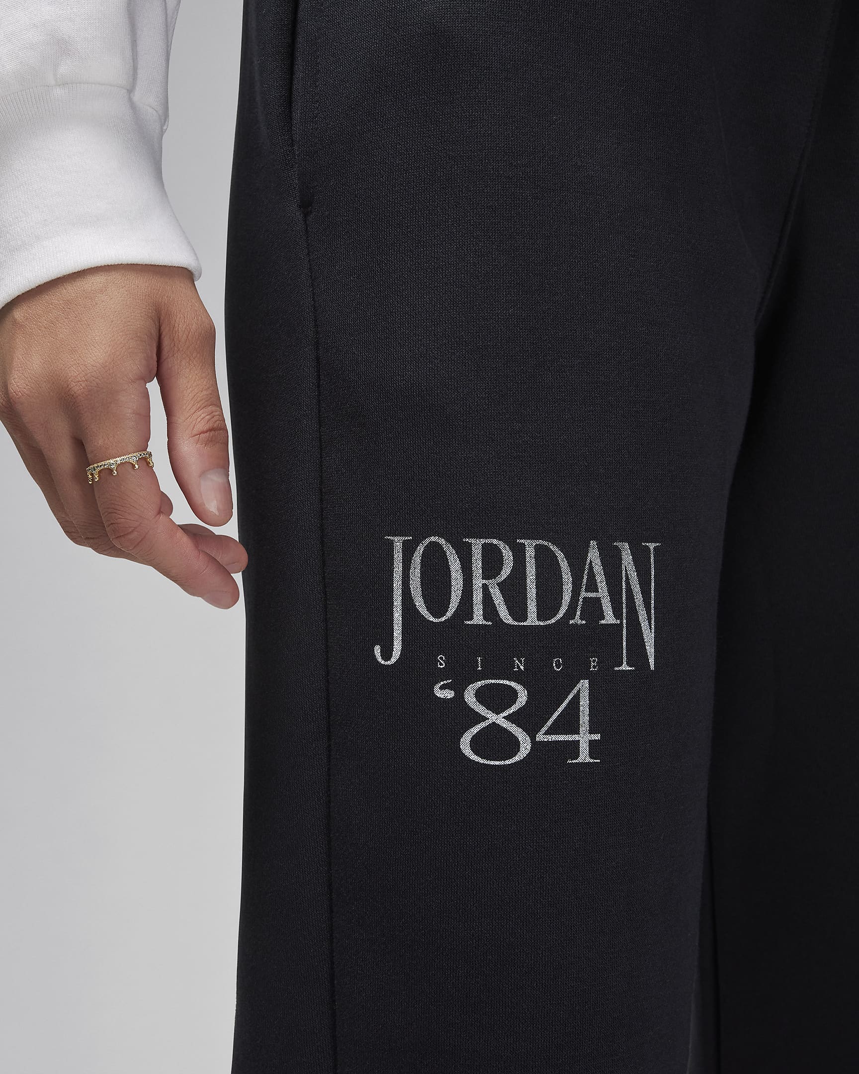 Image of Дамски Панталон NIKE W J BRKLN FLC JORDAN PANT - Ballistic-sport