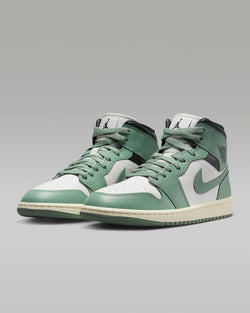 Image of Дамски Кецове NIKE WMNS AIR JORDAN 1 MID - Ballistic-sport