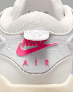 Image of Women's Sneakers NIKE WMNS AIR JORDAN 4 RM ESTR