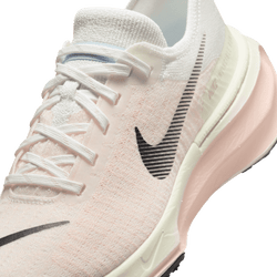 Image of Дамски Маратонки NIKE WMNS ZOOMX INVINCIBLE RUN FK 3