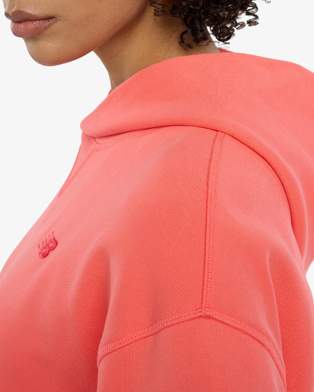 Image of Дамски Суитшърт NEW BALANCE SHIRT ATHLETICS FRENCH TERRY HOODIE