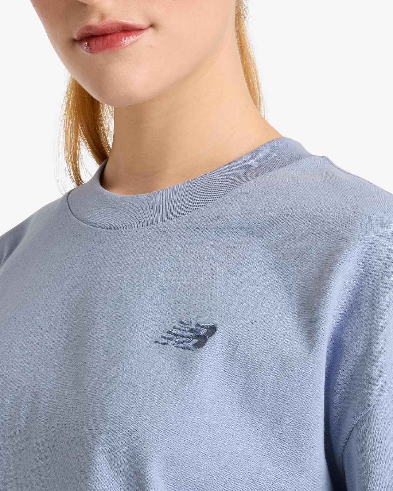Image of Дамска Тениска NEW BALANCE SHIRT LOGO RELAXED JERSEY T-SHIRT