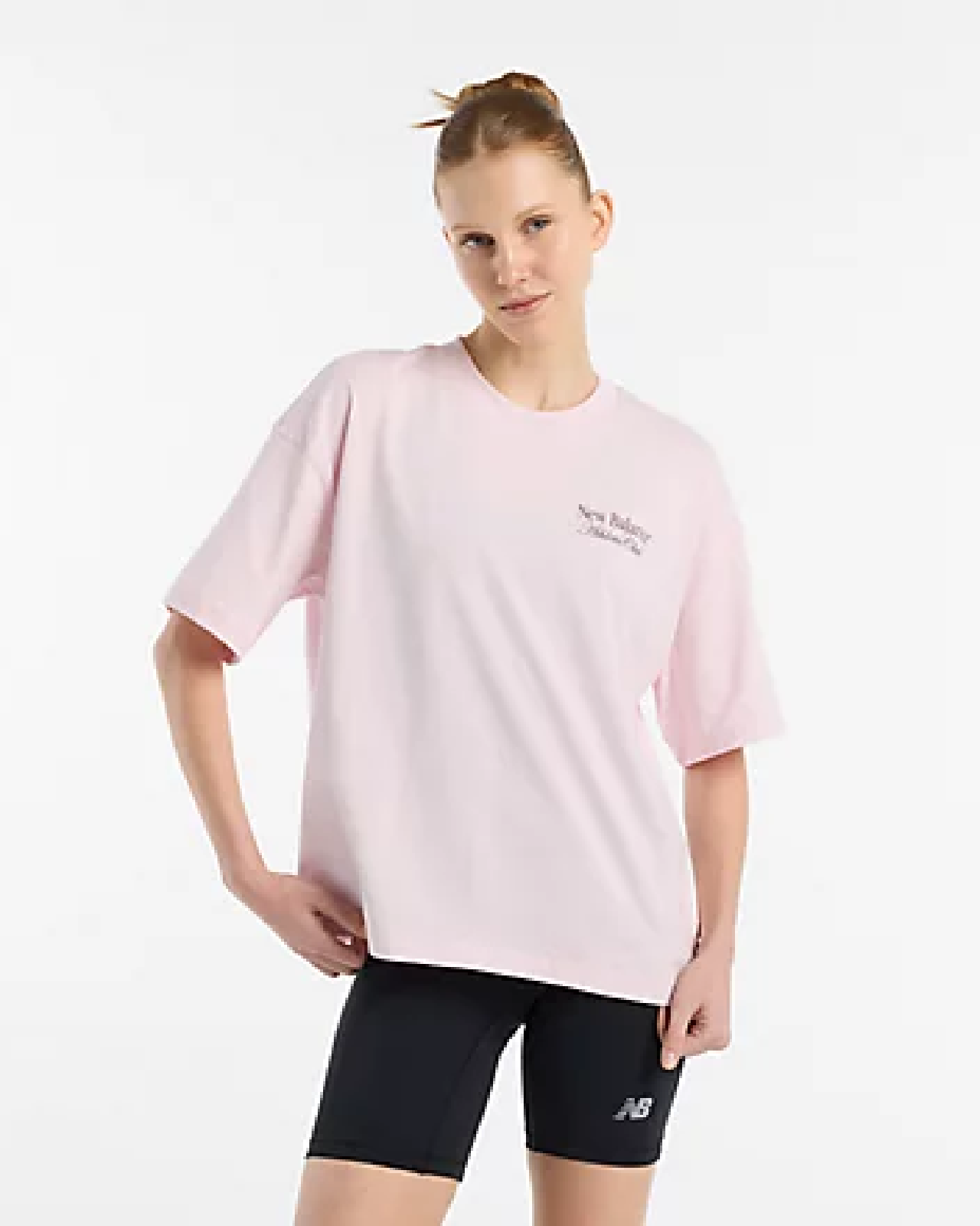 Дамска Тениска NEW BALANCE SHIRT LINEAR GRAPHIC OVERSIZED T-SHIRT