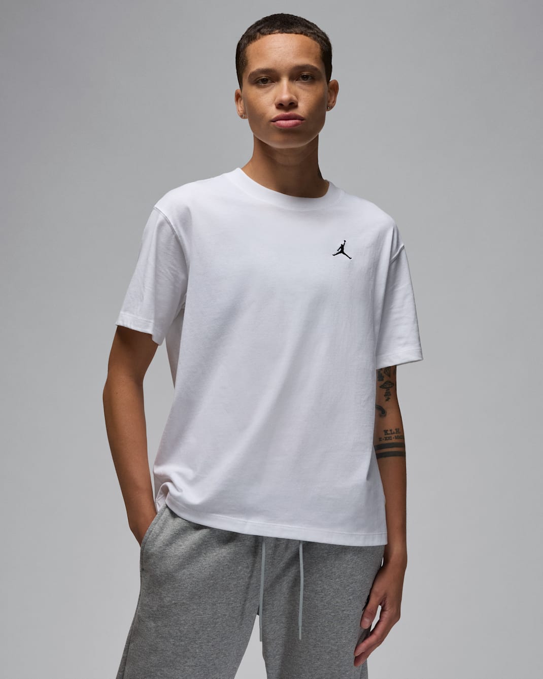 Image of Дамска Тениска NIKE W J ESSEN GF TEE CORE 23