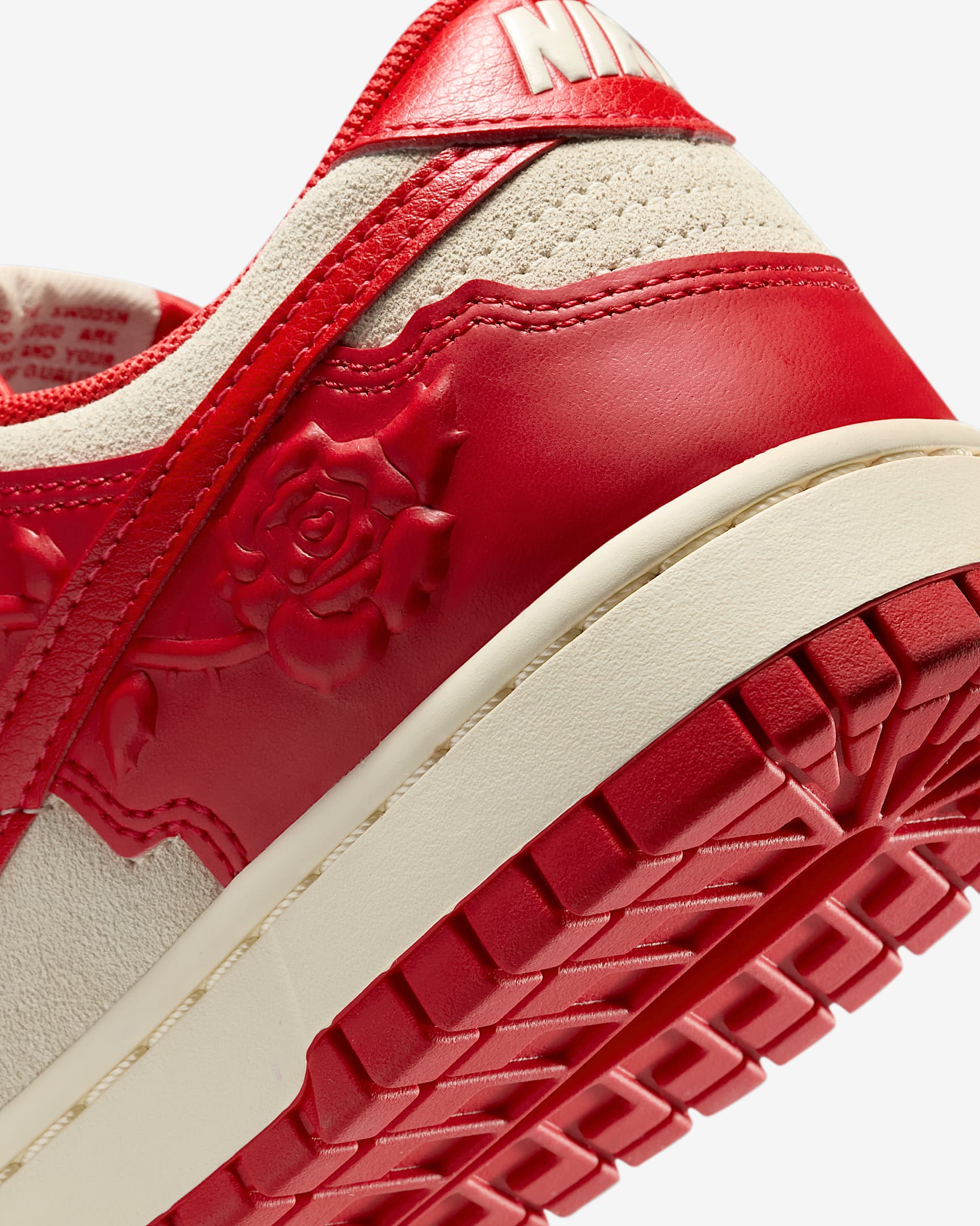 Дамски Кецове NIKE W NIKE DUNK LOW SE TRND