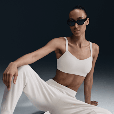 Image of Дамски Панталон NIKE W NK 24.7 DF MR JOGGER SOFT KN