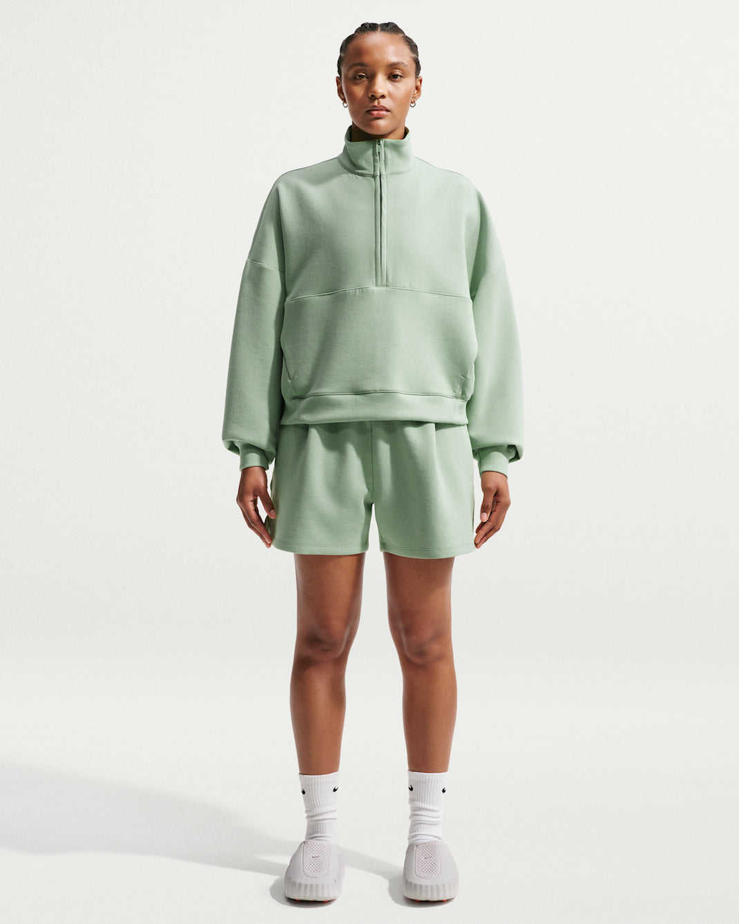 Image of Дамски Къс панталон NIKE W NK 24.7 DF SHORT SOFT KNIT HQ8179-006-- Ballistic sport, Балистик