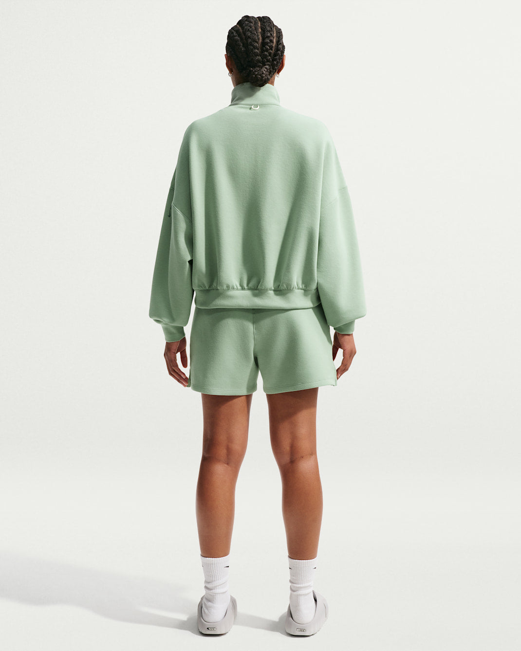 Image of Дамски Къс панталон NIKE W NK 24.7 DF SHORT SOFT KNIT HQ8179-006-- Ballistic sport, Балистик