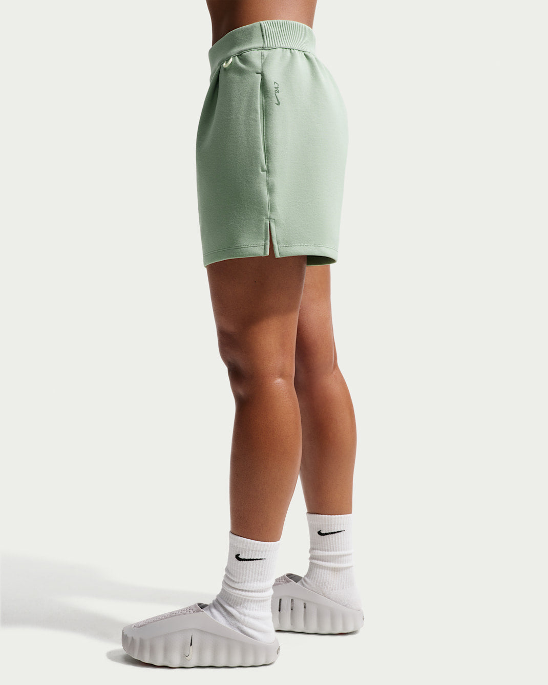 Image of Дамски Къс панталон NIKE W NK 24.7 DF SHORT SOFT KNIT HQ8179-006-- Ballistic sport, Балистик