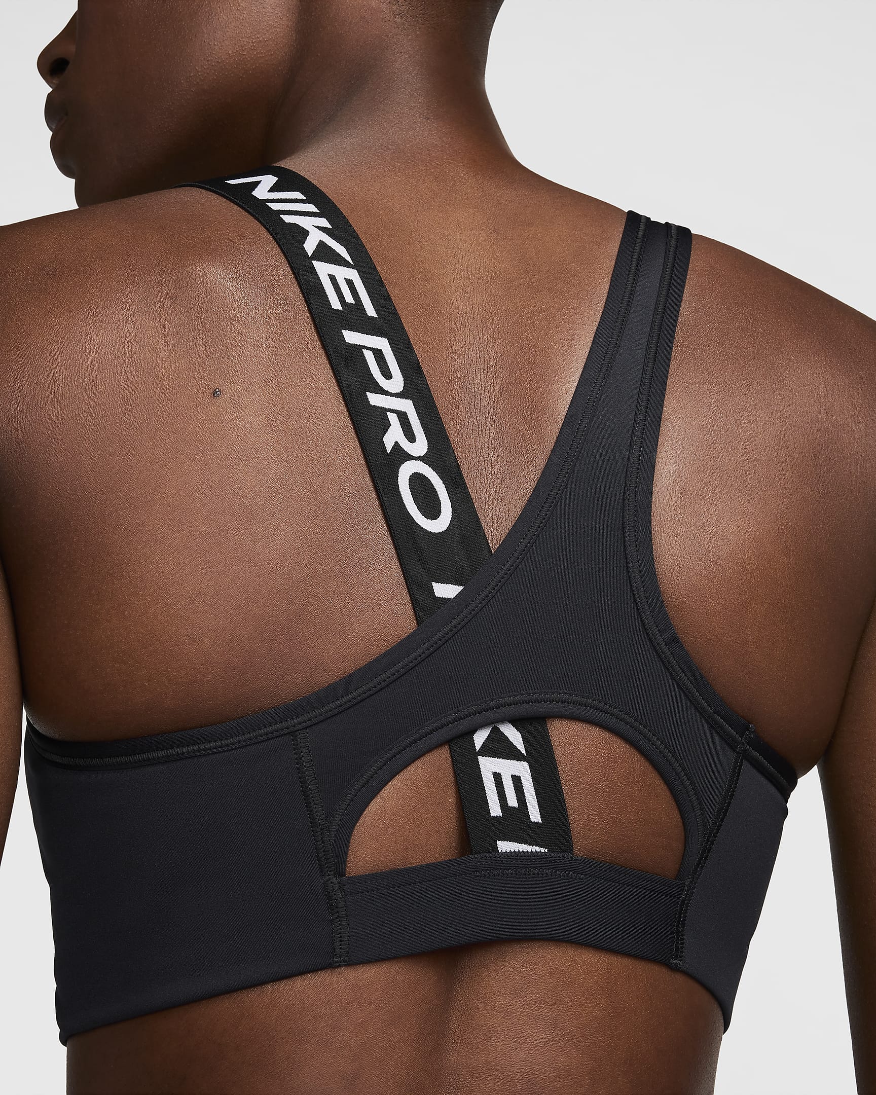 Бюстие NIKE W NP SWOOSH MS ASYM BRA - Ballistic-sport