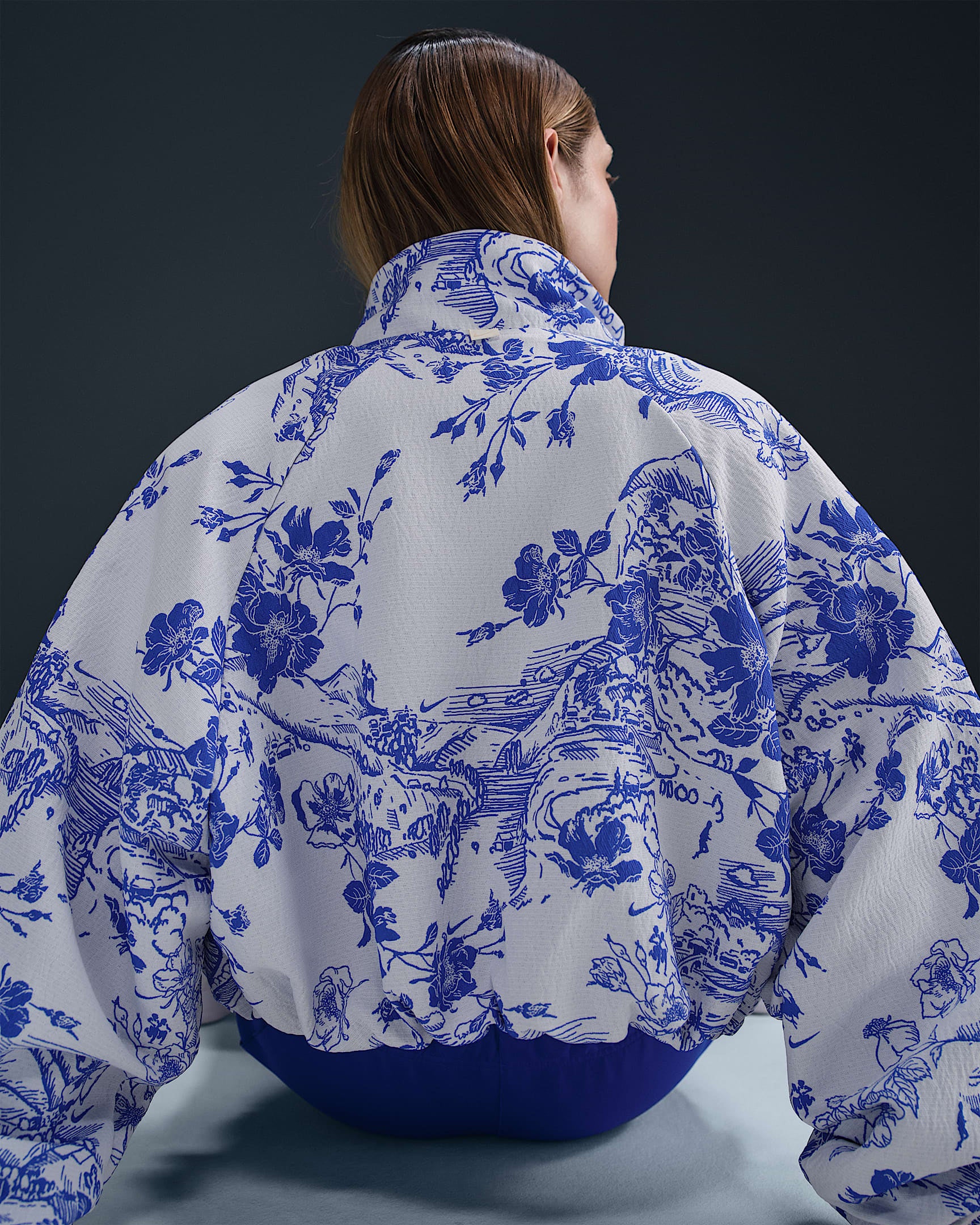 Image of Дамско Яке NIKE W NSW CLLCTN JQRD TRK JKT-HF9579-100- Ballistic sport, Балистик