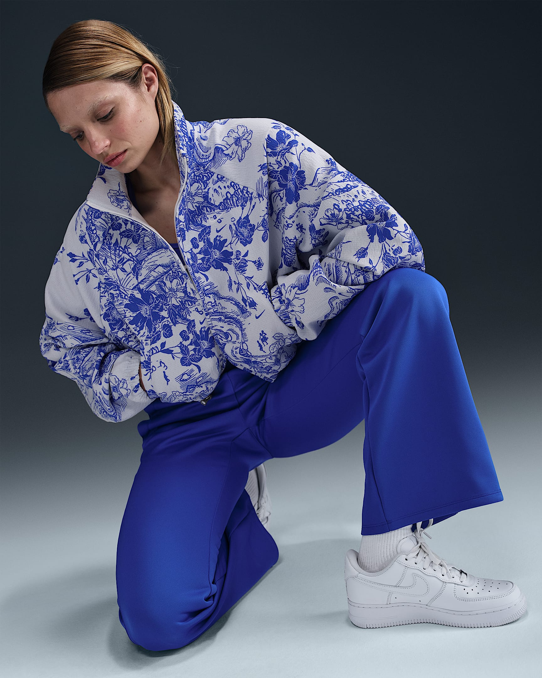 Image of Дамско Яке NIKE W NSW CLLCTN JQRD TRK JKT-HF9579-100- Ballistic sport, Балистик