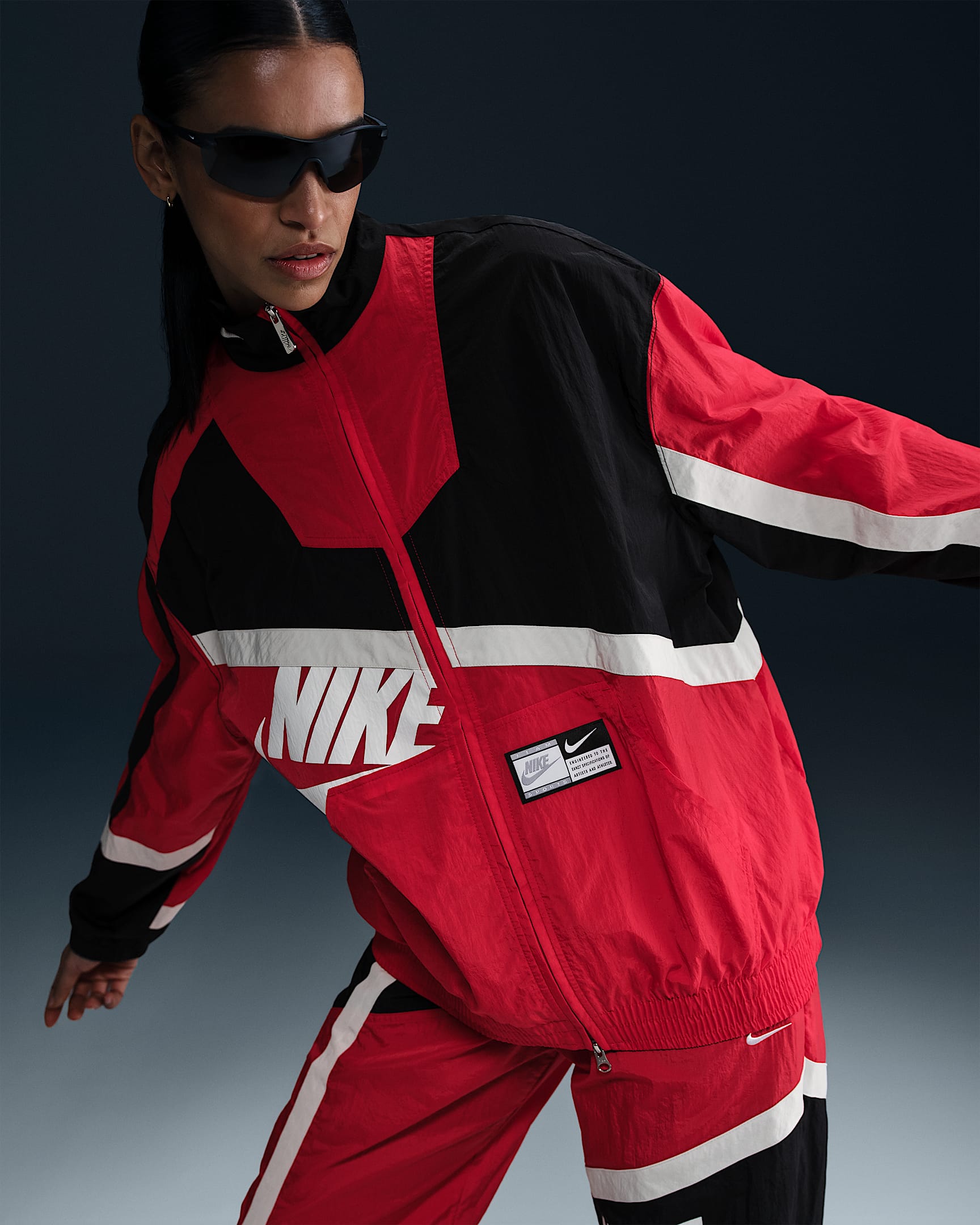 Image of Дамско Яке NIKE W NSW STREET WVN JKT