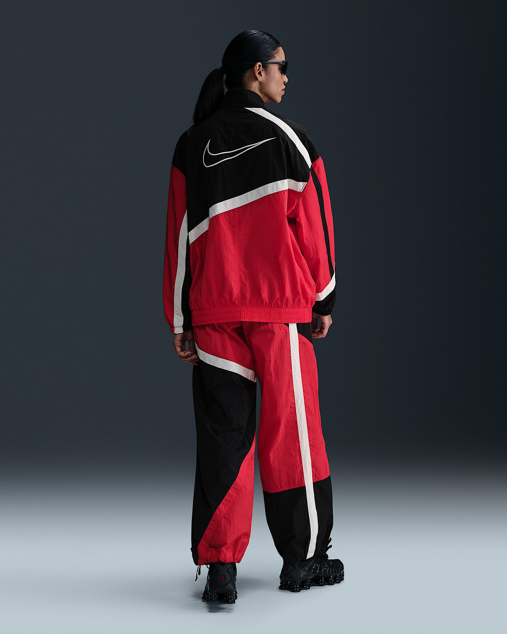 Image of Дамско Яке NIKE W NSW STREET WVN JKT