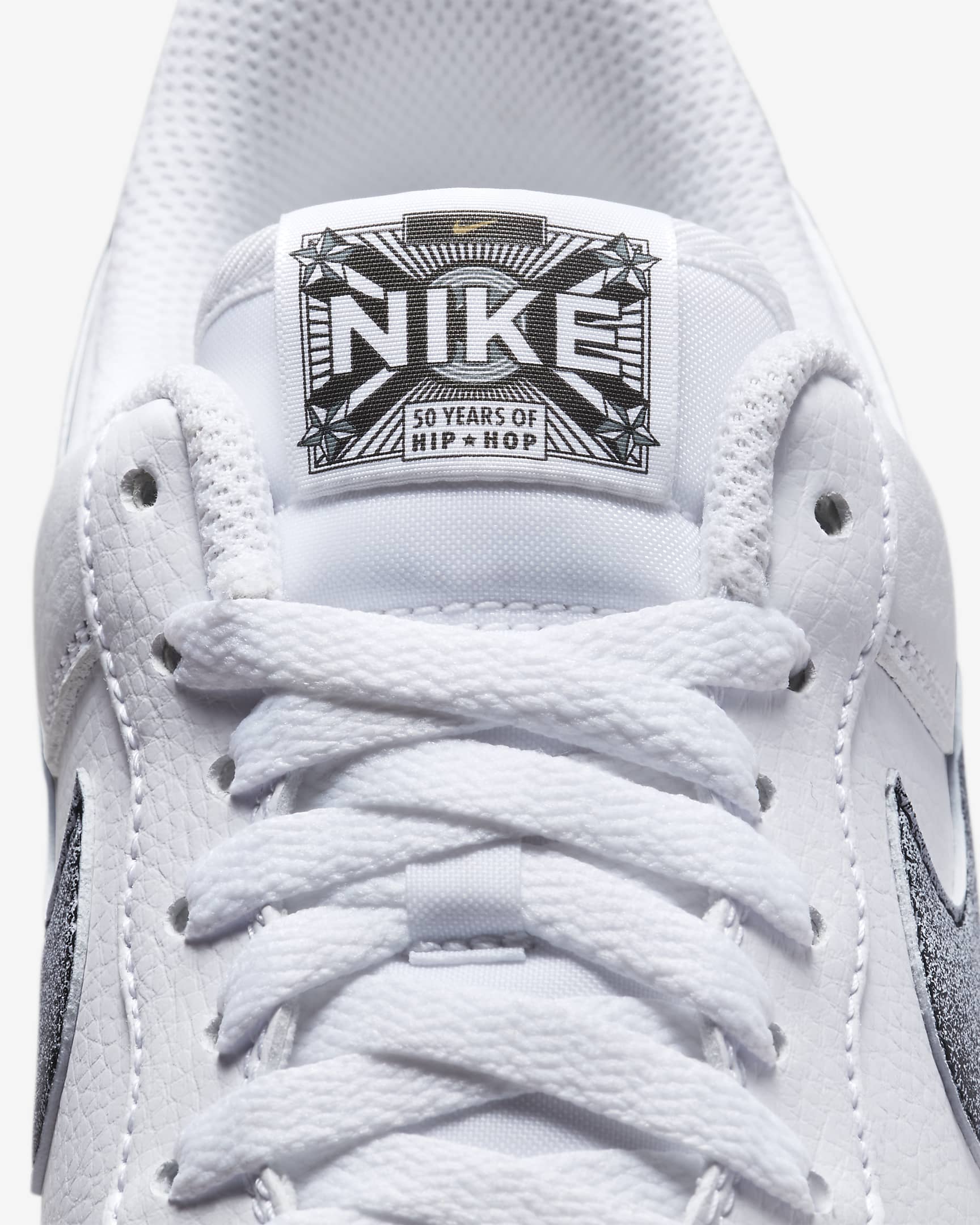 Мъжки кецове NIKE AIR FORCE 1 '07 LX EMB - Ballistic-sport