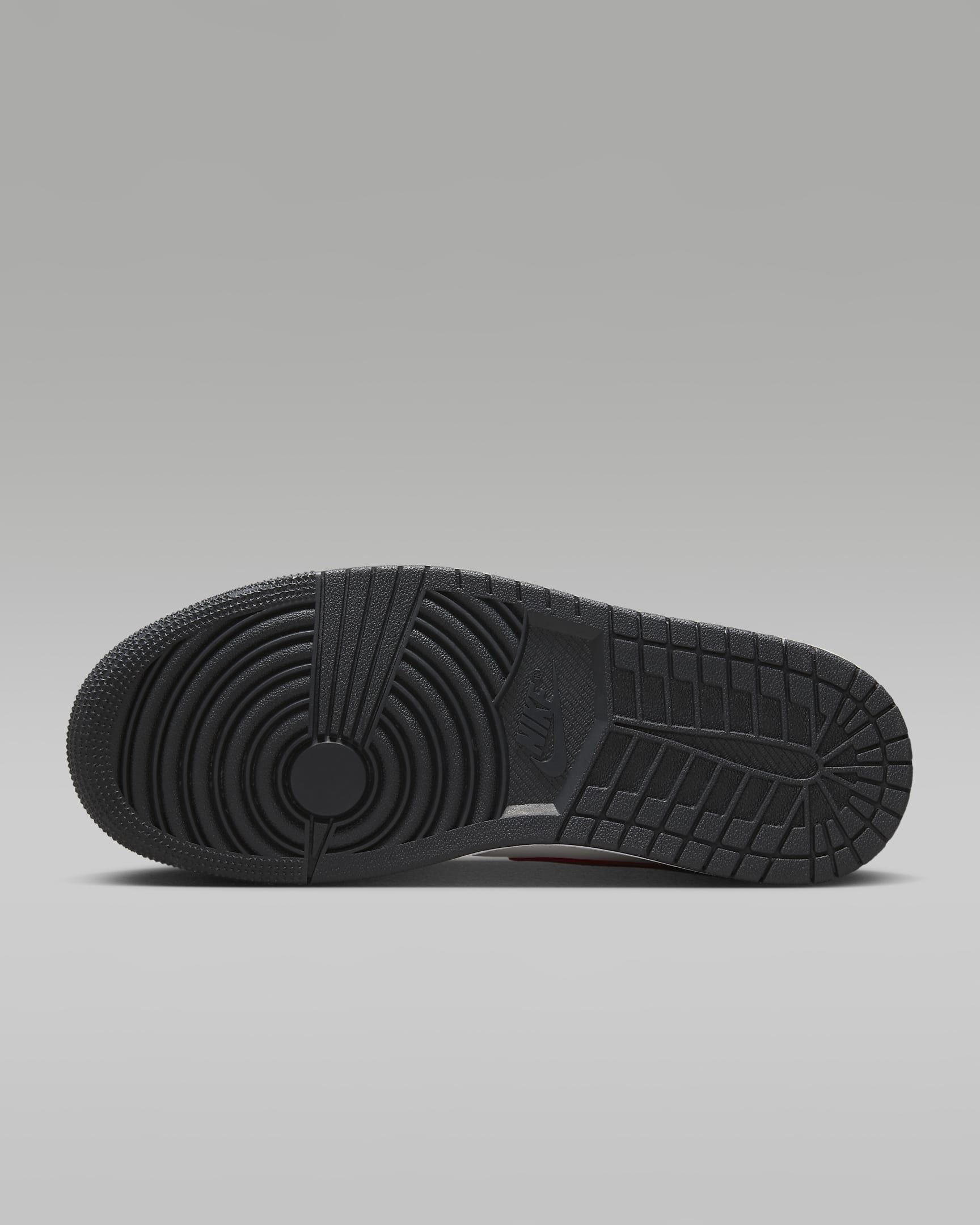Дамски Кецове NIKE WMNS AIR JORDAN 1 MID - Ballistic-sport
