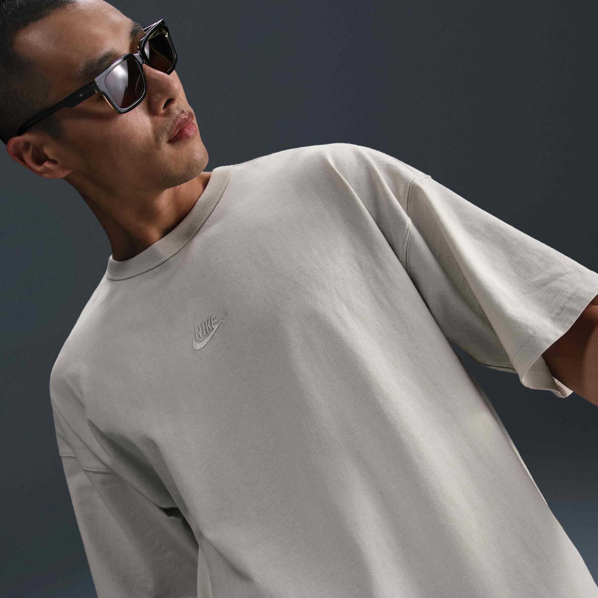 Image of Мъжка Тениска NIKE M NSW TEE OS PREM ESSNTL FA24