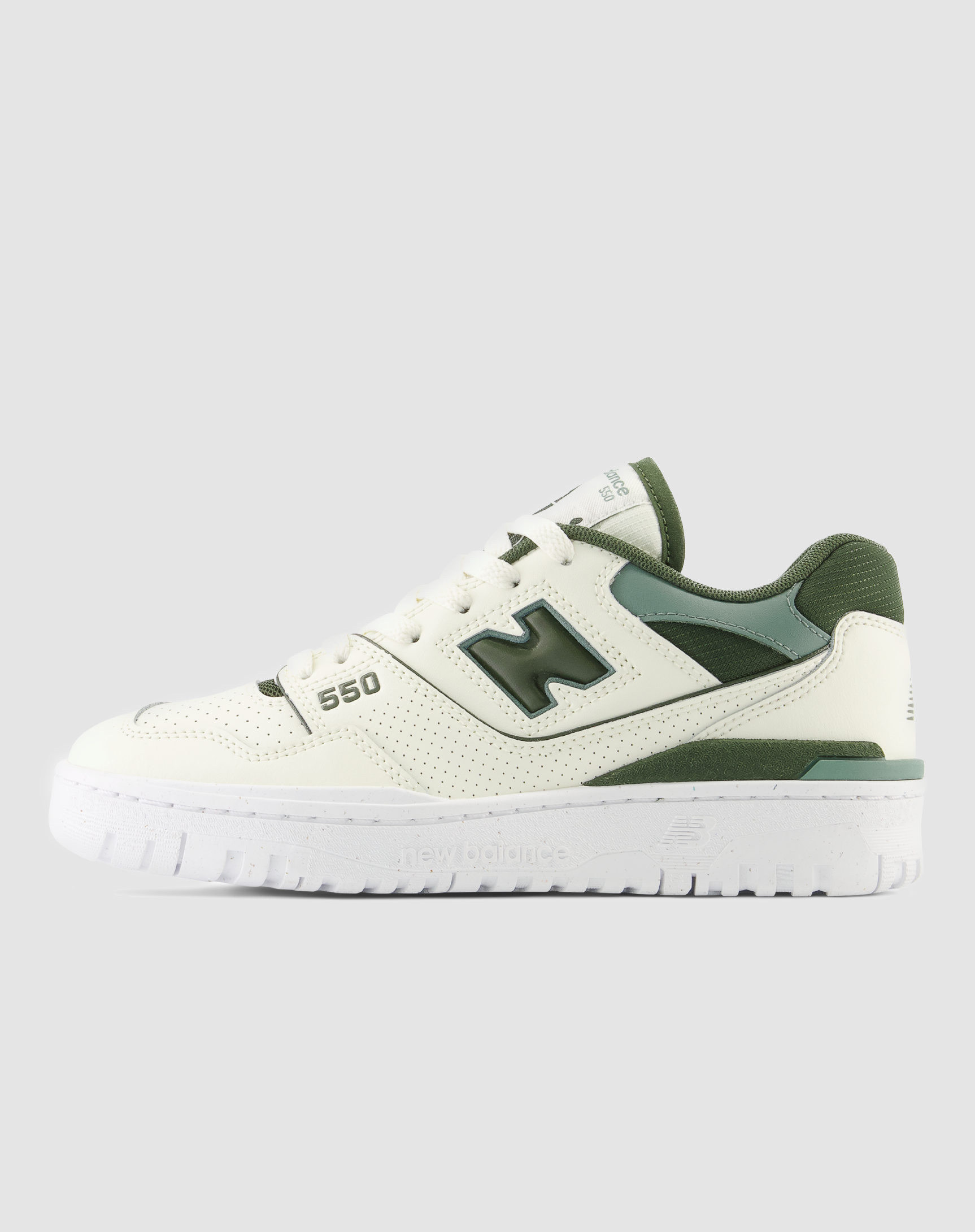 Дамски кецове NEW BALANCE 550 - FOOTWEAR COURT - Ballistic-sport