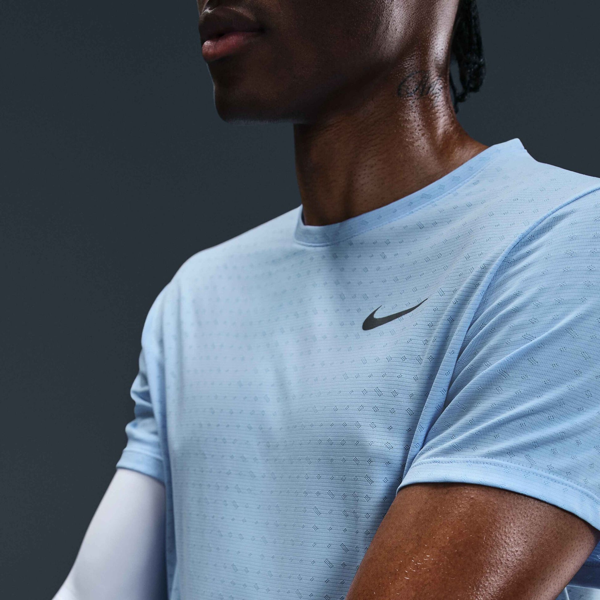 Мъжка Тениска NIKE M NK DF BREATHE MILER SS TOP, Балистик, светло син цвят