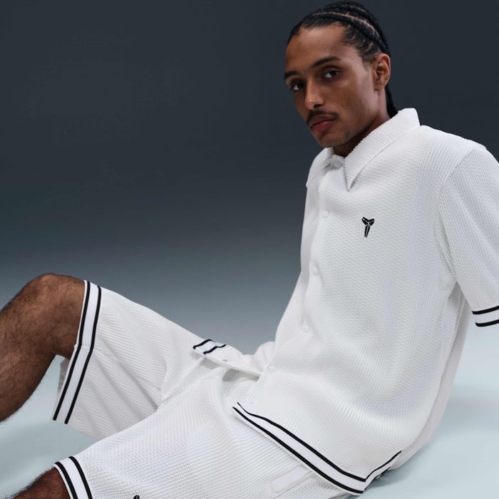 Мъжки Къс панталон NIKE KB M NK PLEATED 8IN SHORT, Балистик, бял цвят