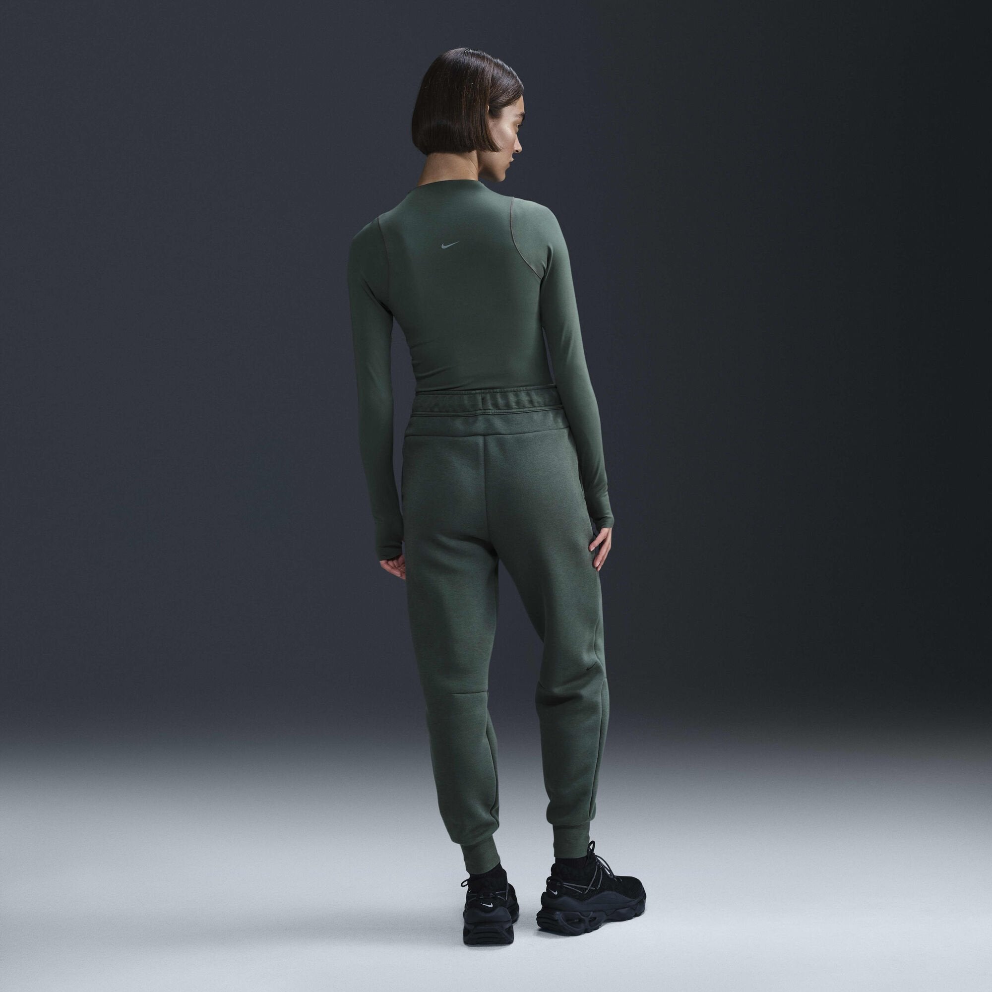 Дамски Панталон NIKE W NSW TCH FLC MR JGGER 2 - Ballistic-sport