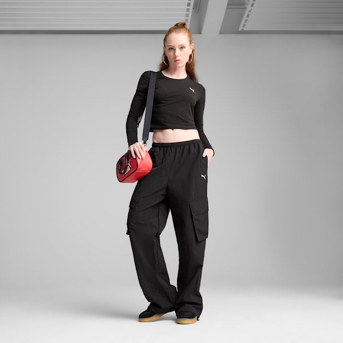 Image of Women's Pants PUMA WARDROBE ESS Relaxed Woven Cargo Pants op