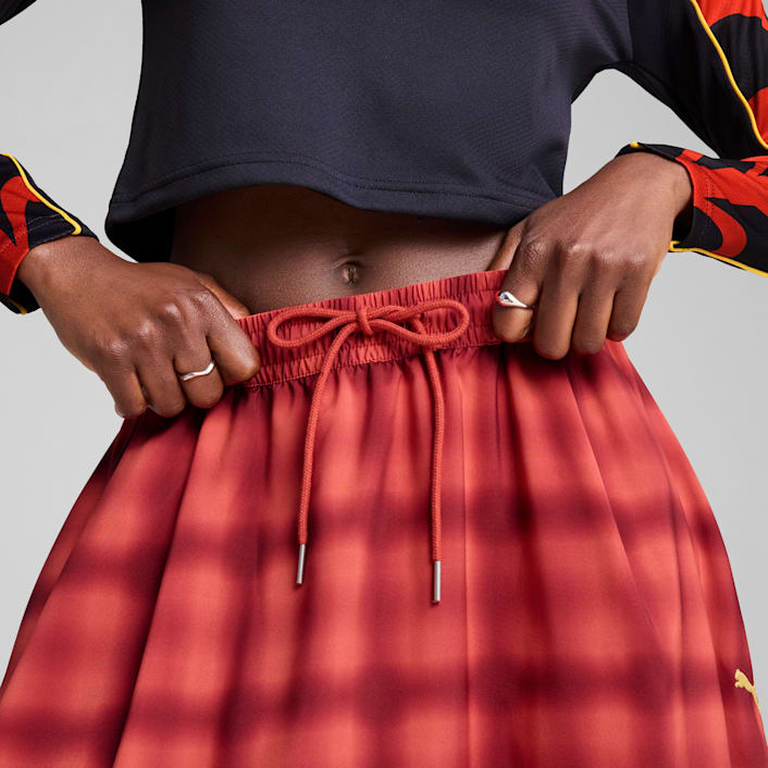 Image of Пола PUMA T7 ROAD TO UNITY Woven Midi AOP Skirt