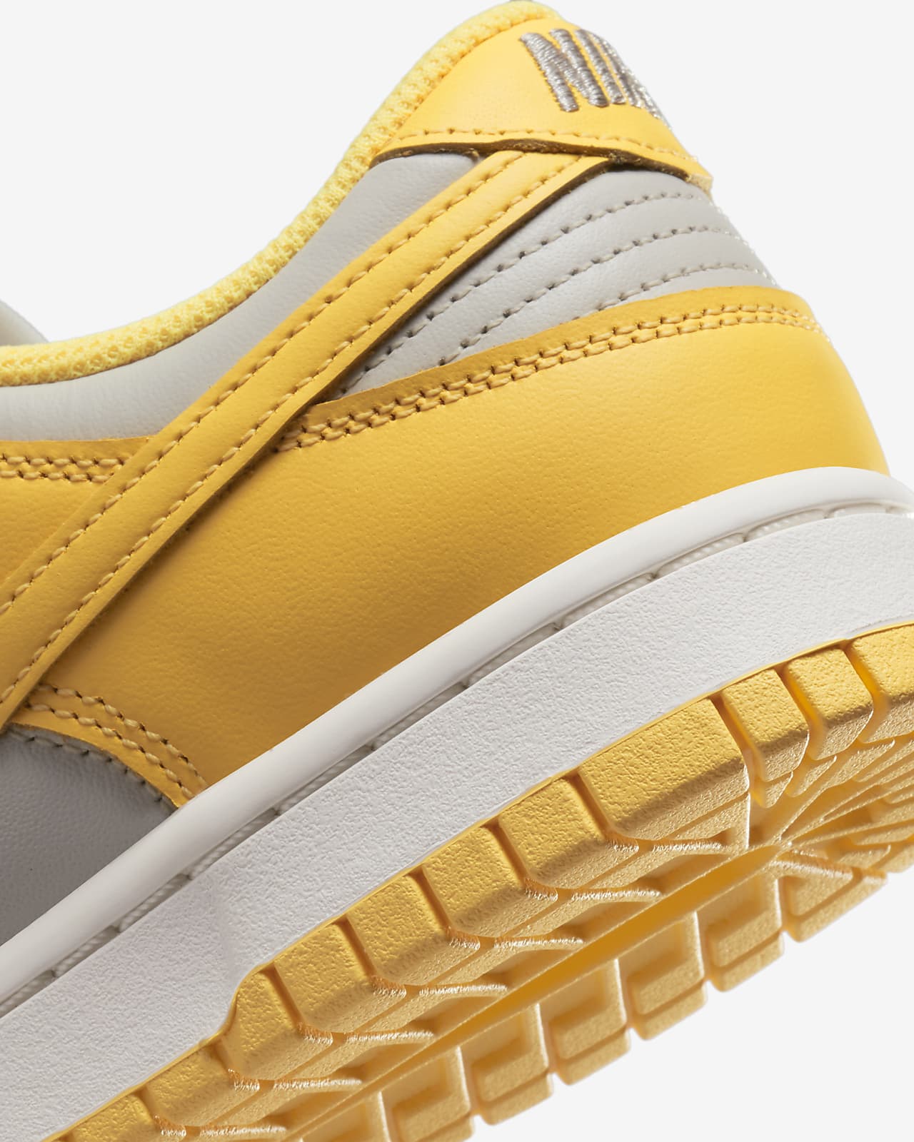 Дамски Кецове W NIKE DUNK LOW - Ballistic-sport