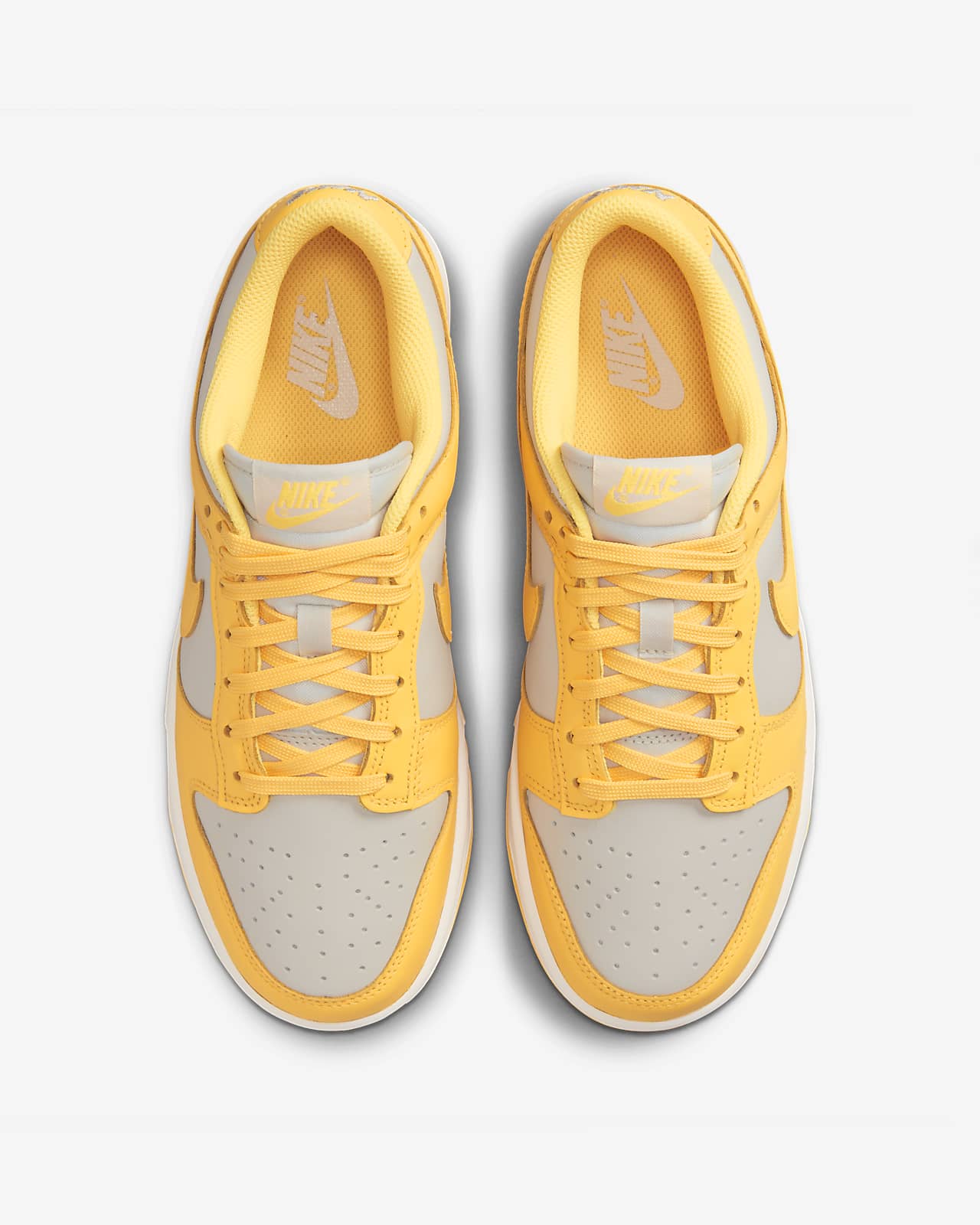 Image of Дамски Кецове W NIKE DUNK LOW - Ballistic-sport