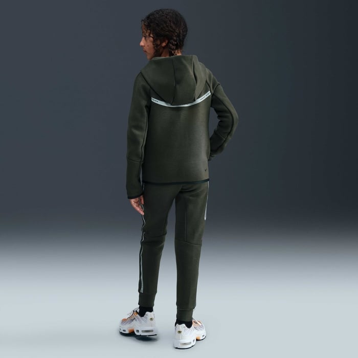 Детски Панталон NIKE B NSW TCH FLC JGGR REFLECT