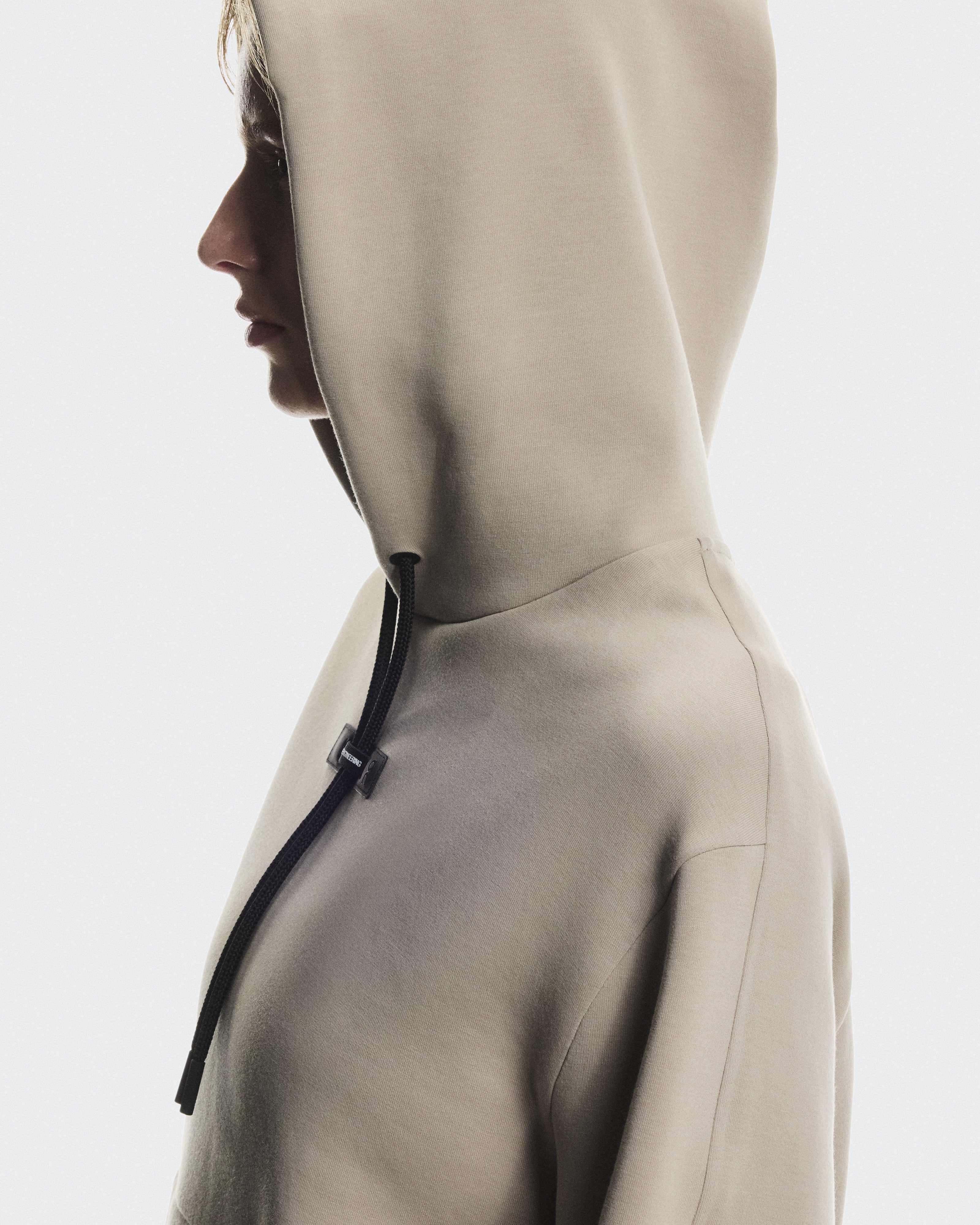 Дамски Суитшърт ON Focus Tech Hoodie
